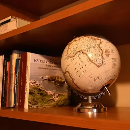 Daire Tourist Nest Napoli